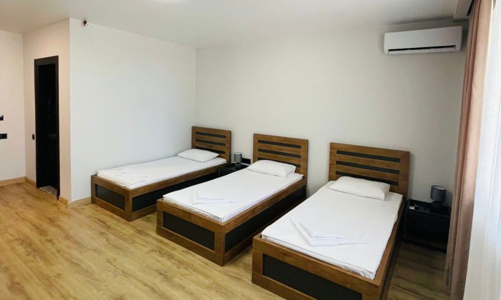 0-02-05-ba3369b6f156d6cd21d28af94743f43dc63c59b73c1bad882ec09812b8dc890e_c949e5a0d53b0dd1